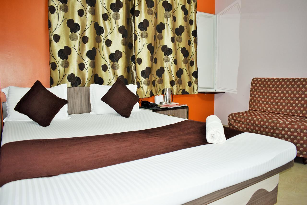 Hotel Debjyoti Siliguri Luaran gambar